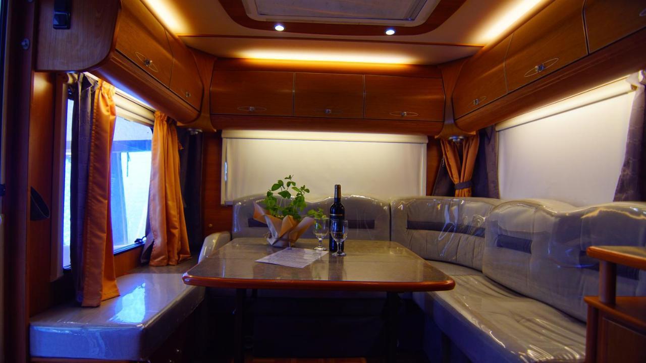 Отель Sonata Camp Ястарня Экстерьер фото