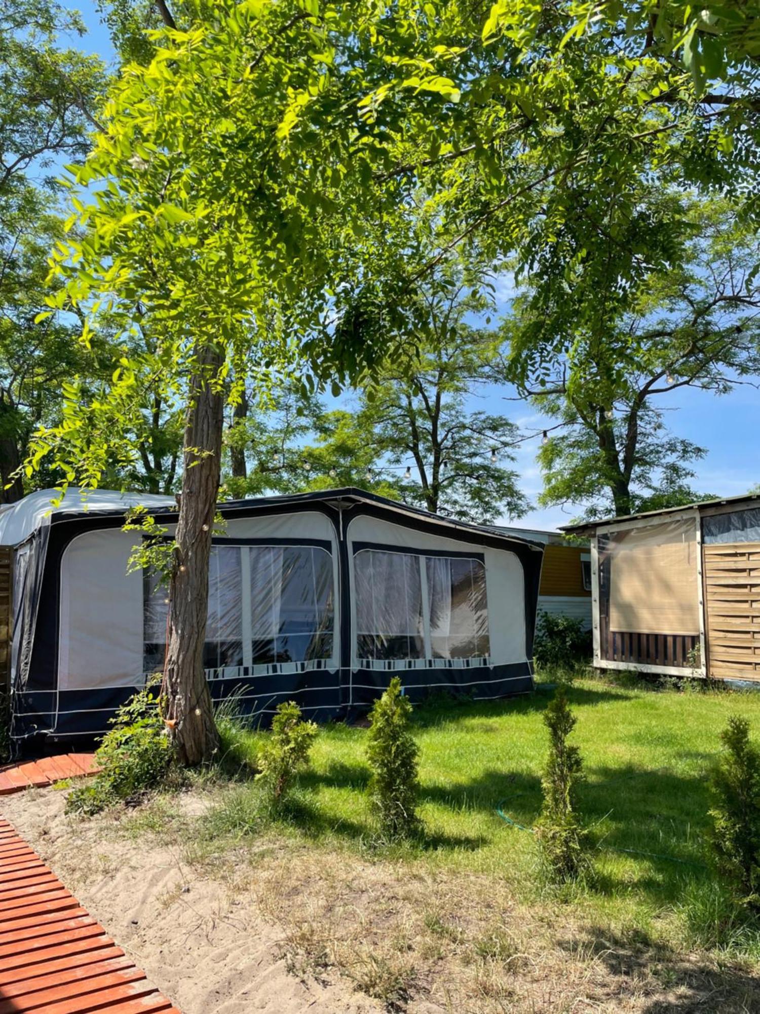Отель Sonata Camp Ястарня Экстерьер фото
